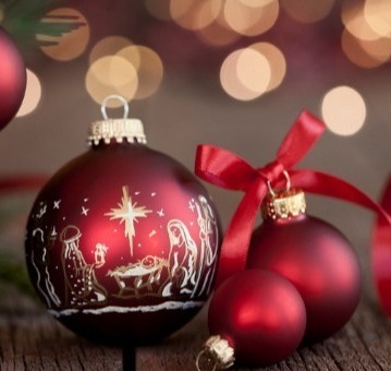 christmas-tree-and-nativity-ornaments-on-an-old-wood-background-picture-id1182177628-1-1